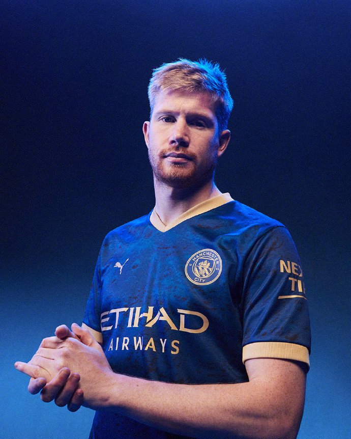 内马尔社媒向球迷致歉：联赛最后阶段加油，为我送点感到抱歉（内马尔发文致歉：为送点抱歉，联赛冲刺阶段全力以赴）