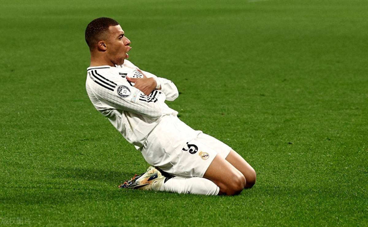 弟媳：我对巴黎唯有感激；和莱昂纳多的不愉快至今仍让我失望（弟媳：感谢巴黎，但与莱昂纳多的不快至今仍令我失望）