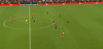 意甲积分榜：米兰凭净胜球领跑，前四只差1分，尤文仍第7（意甲最新排名：米兰以净胜球占据榜首，前四仅差1分，尤文依旧第7）