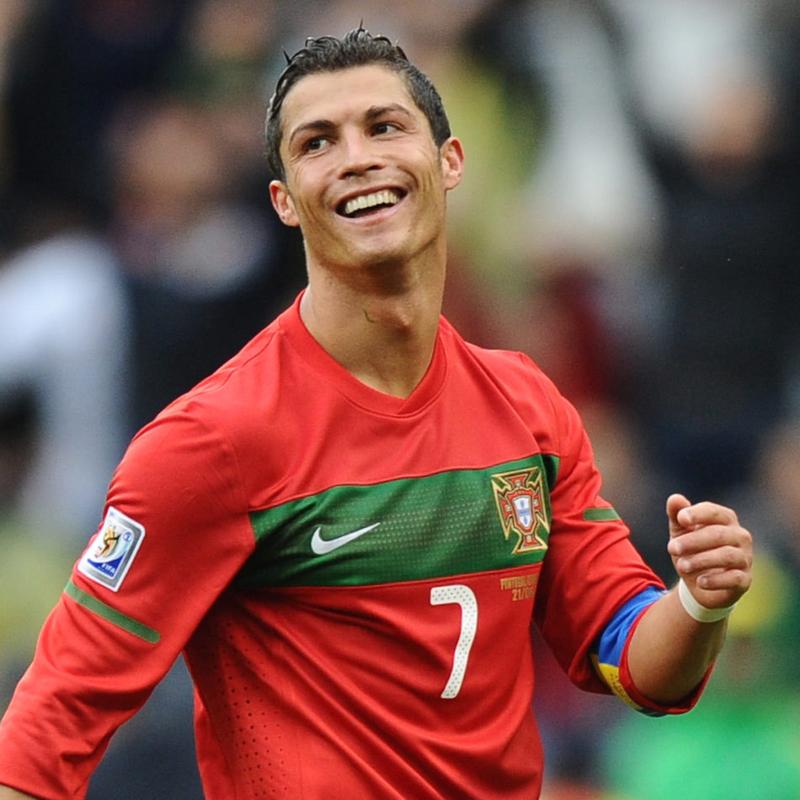 官方：除了被停赛一场之外，阿莱格里还被罚款1万欧元（官方通报：阿莱格里被禁赛一场并处以1万欧元罚款）