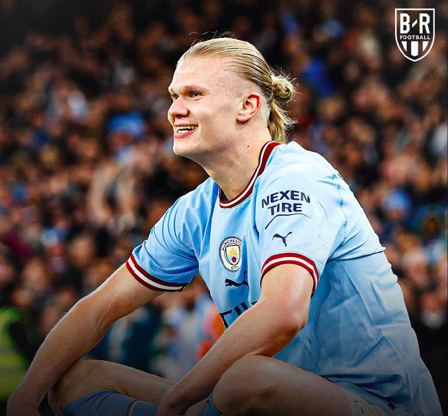 所有纹身都记述我的勤奋之道——格里马尔多的职业信仰（每一处纹身，都是我勤勉之路的注脚——格里马尔多的职业信条）