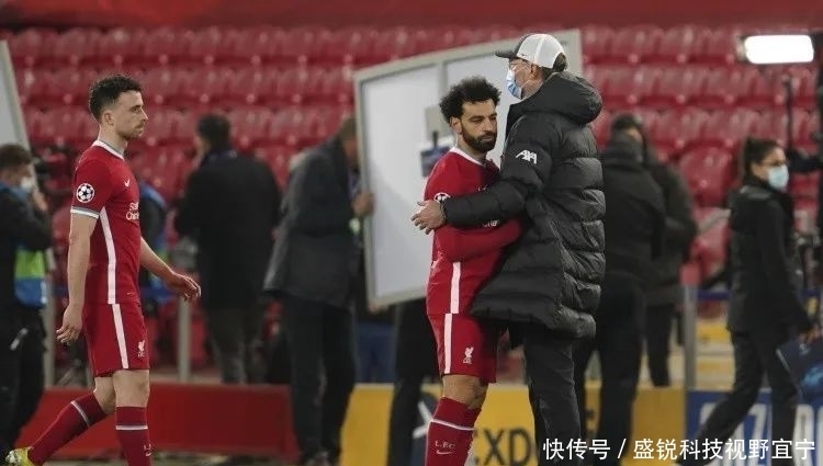 世体：因对裁判喊“太差劲了”，卡雷拉斯面临两场停赛处罚（世体：冲裁判喊“太差劲”，卡雷拉斯或遭两场禁赛）