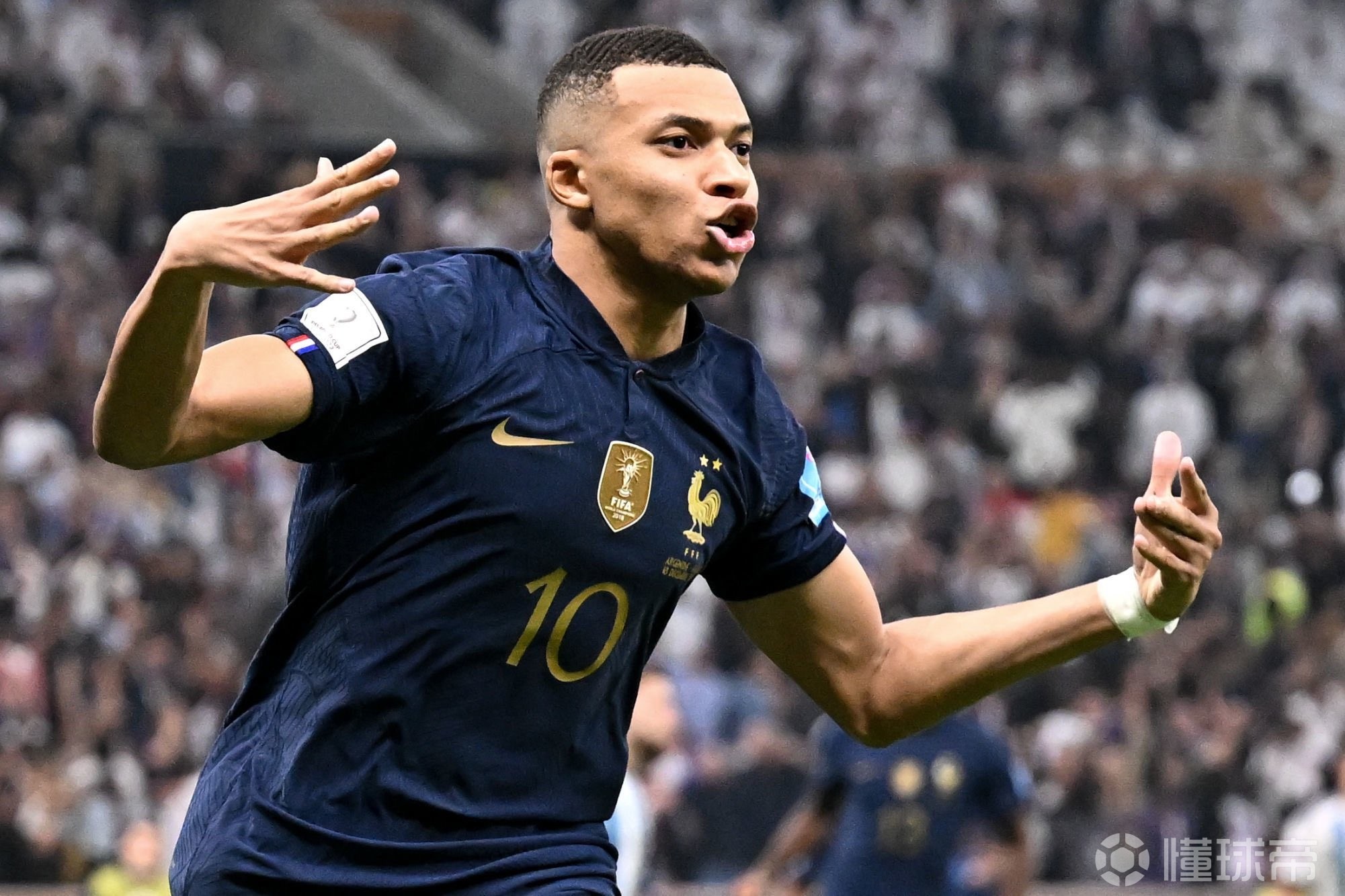 海纳：凯恩还有一年半的合同，我想不出他有什么理由离开拜仁（海纳：凯恩合同尚余18个月，我看不到他离开拜仁的理由）