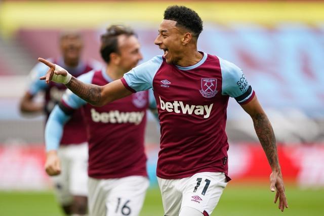 梅西：踢球不会在意纪录；希望能够参加2026世界杯（梅西：踢球不为纪录，盼出战2026年世界杯）