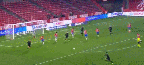 王燊超：争冠主动权还在我们手上；吕文君对球队的贡献非常大（王燊超：争冠主动权仍握在我们手中；称吕文君对球队贡献巨大）