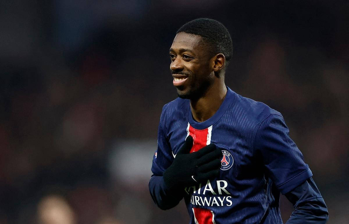 媒体人：郑智执教西海岸也不错，但不可避免地要跟邵佳一对比（媒体人：郑智执教西海岸值得期待，难免被拿来与邵佳一比较）